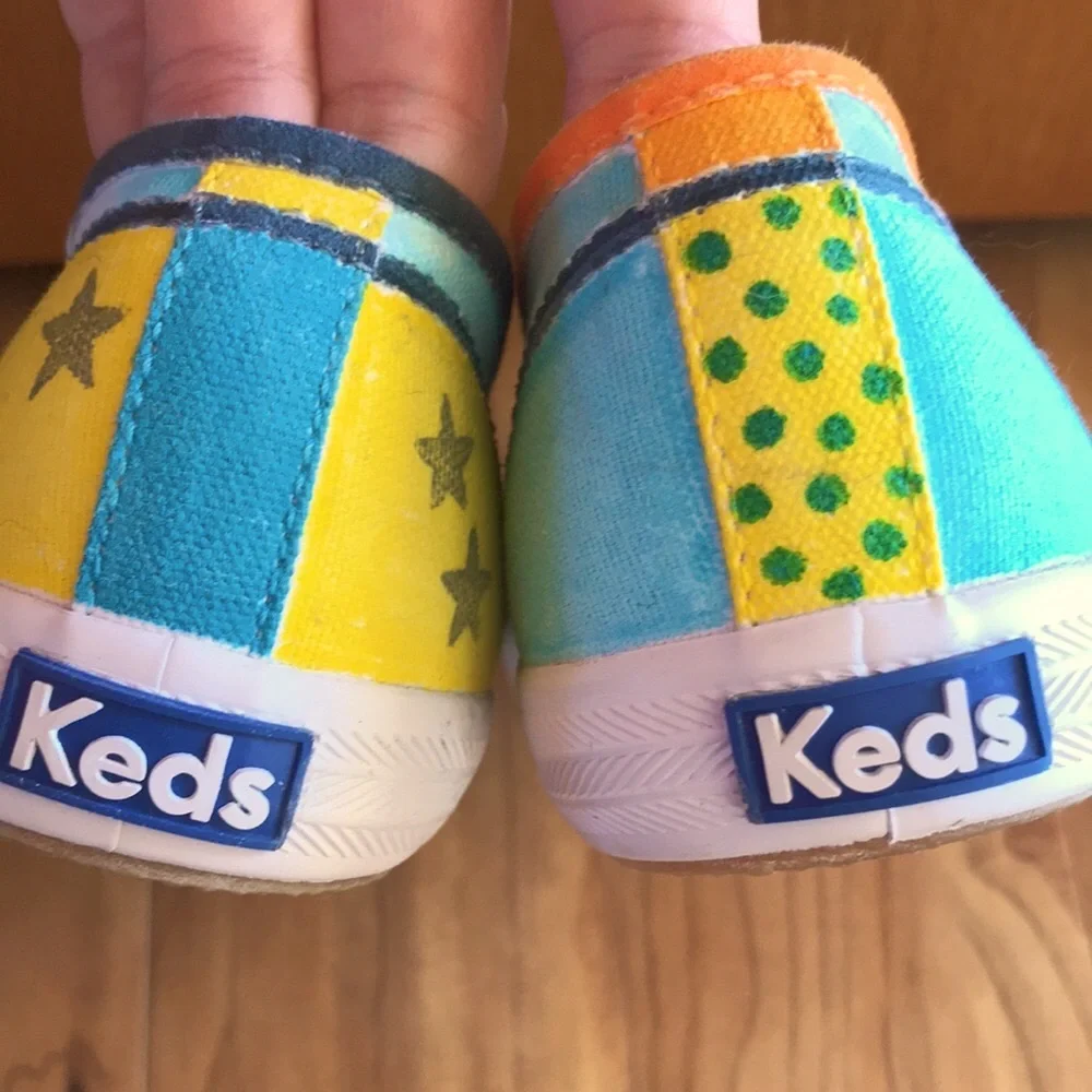 Keds size 7-1/2 7.5 hand painted Dreamfoam duck sneakers blue stars sun moon EUC